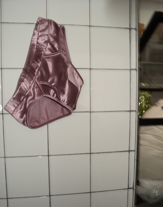 Calzón Satinado Rosa