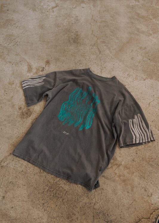 Playera negra boxy fit