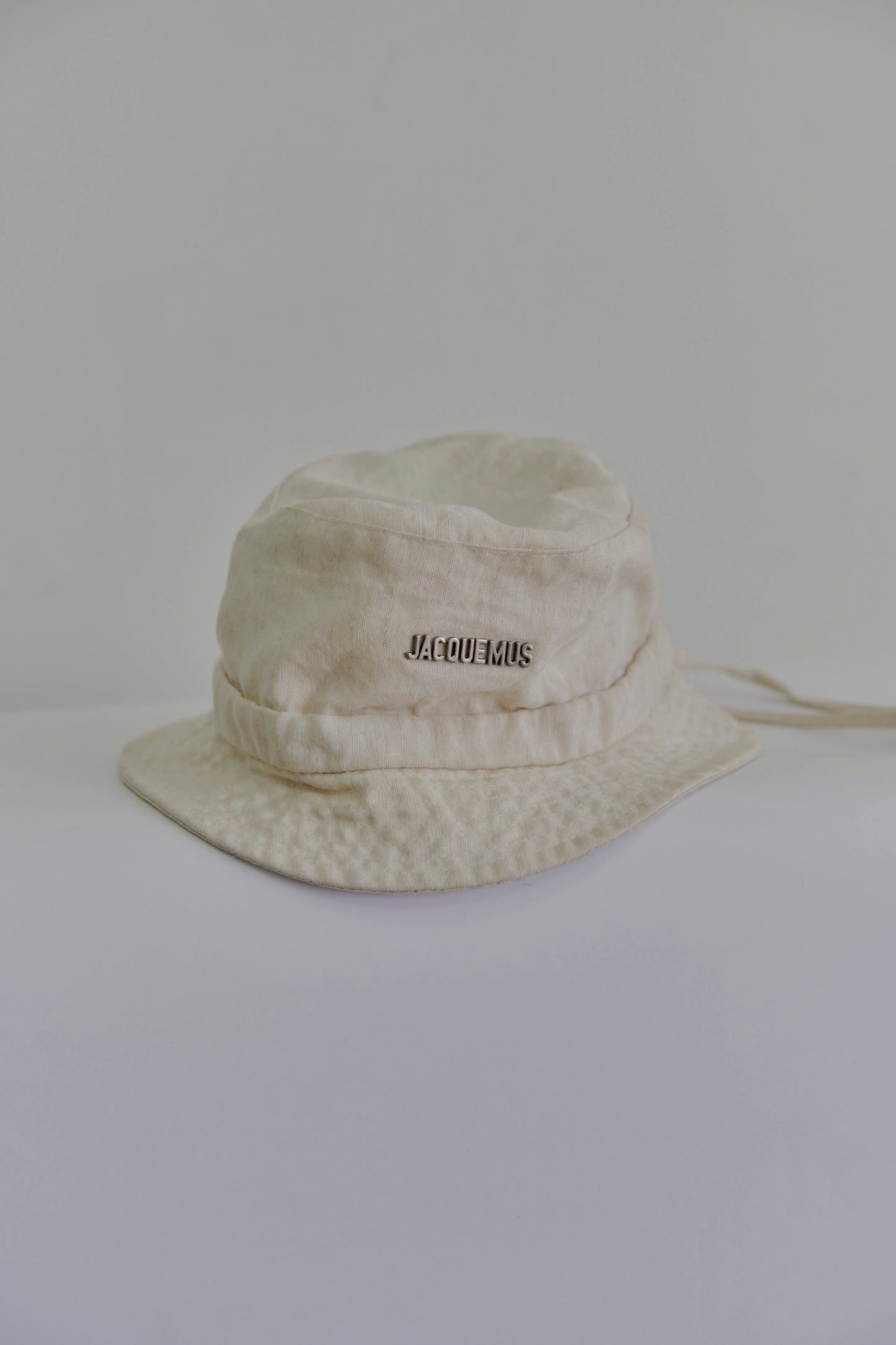 Gorro bucket hat Jacquemus lino
